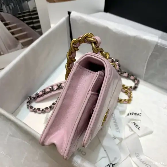 Firstbag Ru CHAIN ON WALLET CHANEL19 0605